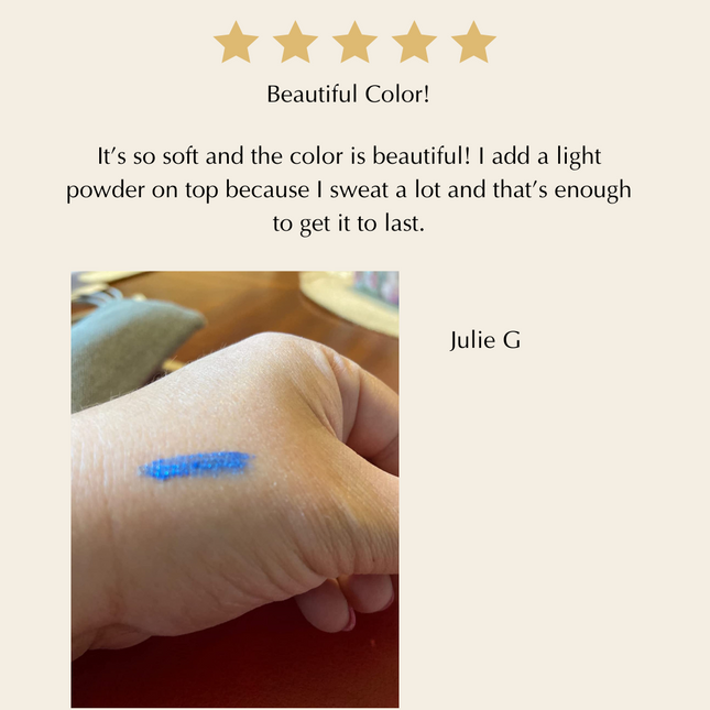 Soft-Glide Kajal Eyeliner Pen – Smudge-Resistant, Comfortable Wear for