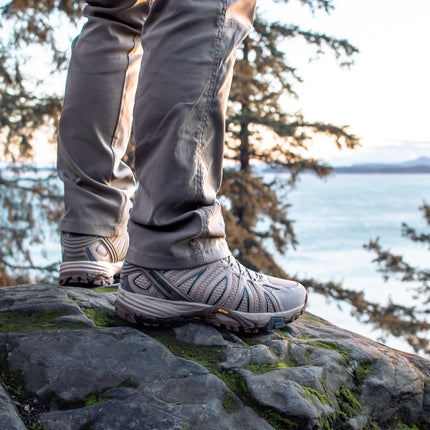 ROCKROOSTER Bedrock Sand 6 Inch Waterproof Hiking Boots with VIBRAM®