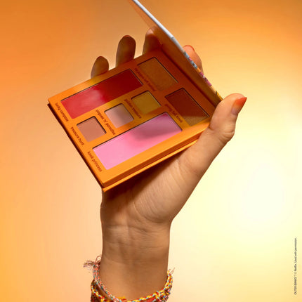 LOTTIE Outer Banks Face & Eyeshadow Palette