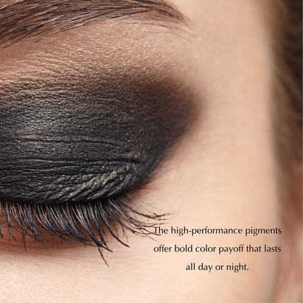 Soft-Glide Kajal Eyeliner Pen – Smudge-Resistant, Comfortable Wear for